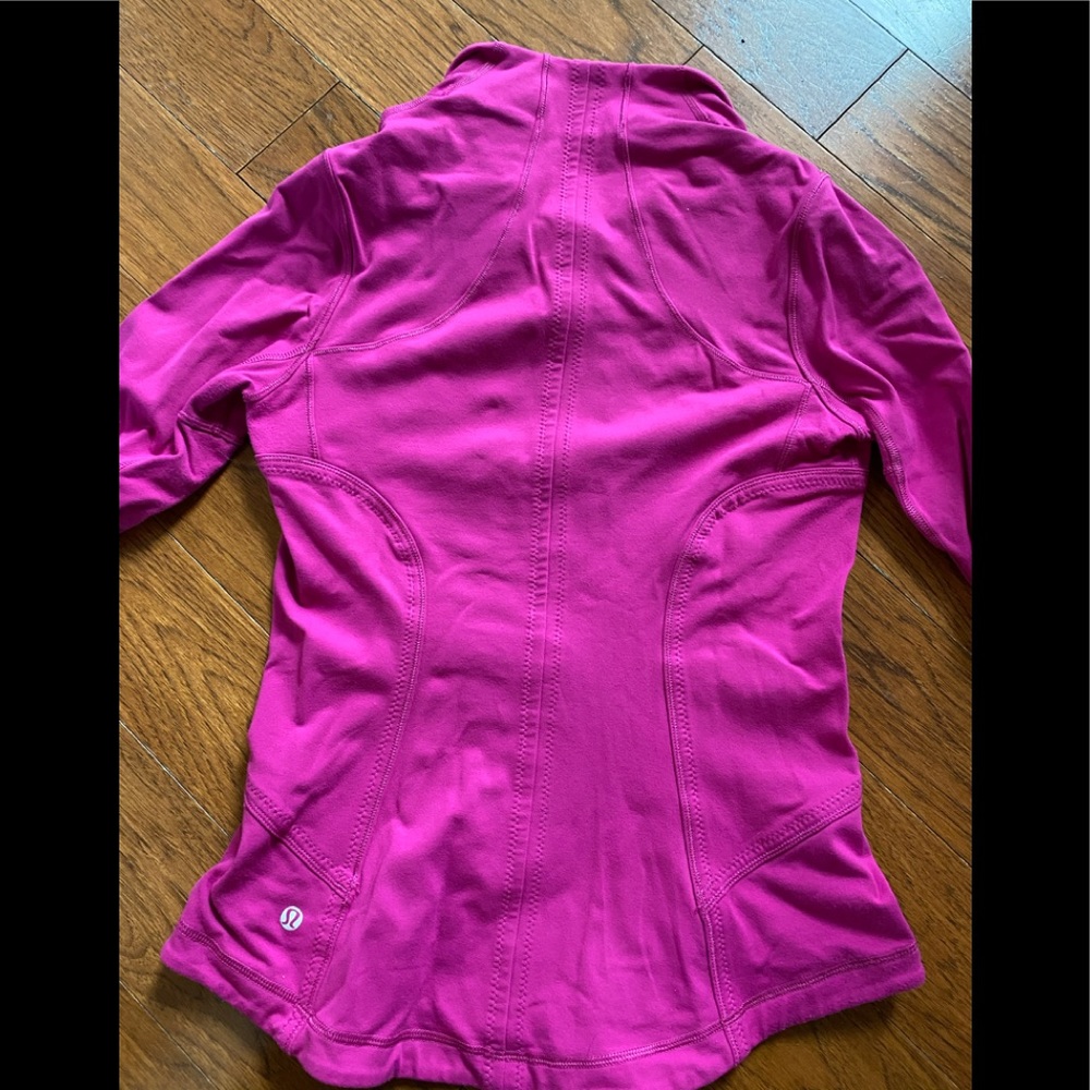 Lululemon jacket - Picture 3 of 3